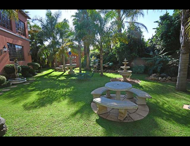 6 BEDROOM HOUSE FOR SALE IN LAMBTON